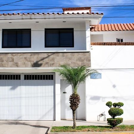 Suites Bajio León Buitenkant foto