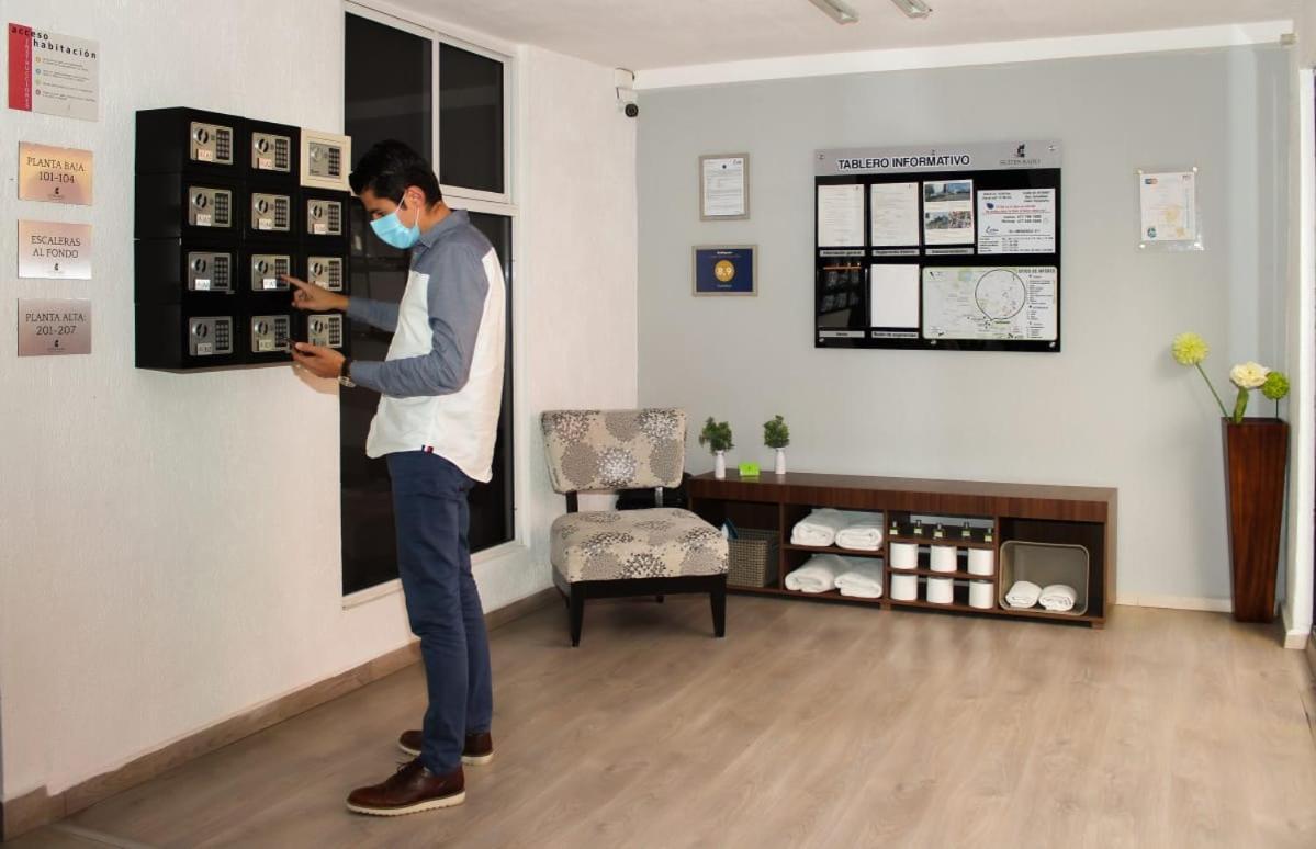 Suites Bajio León Buitenkant foto